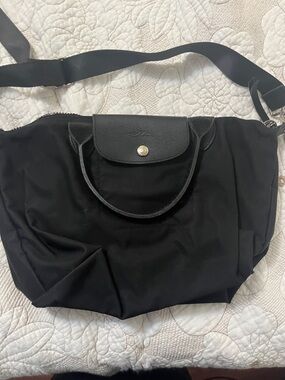 Longchamp Black Nylon Fold-Over Shoulder Bag